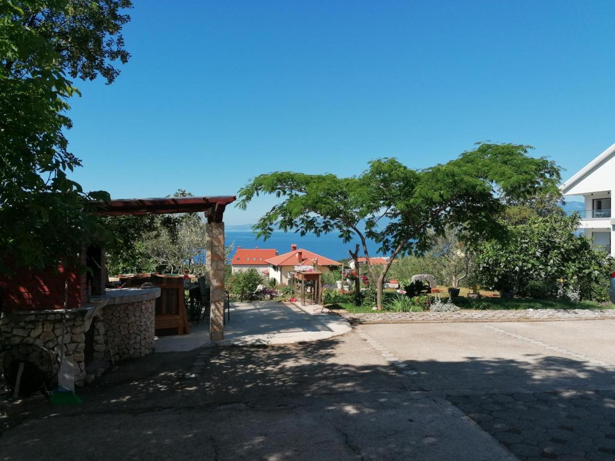 Apartment Lucija Kostrena Zewnętrze zdjęcie
