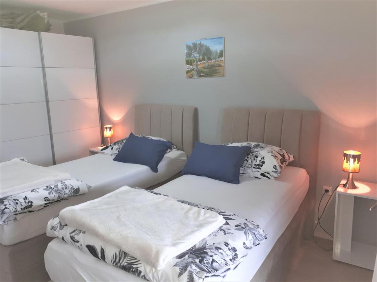 Apartment Lucija Kostrena Zewnętrze zdjęcie